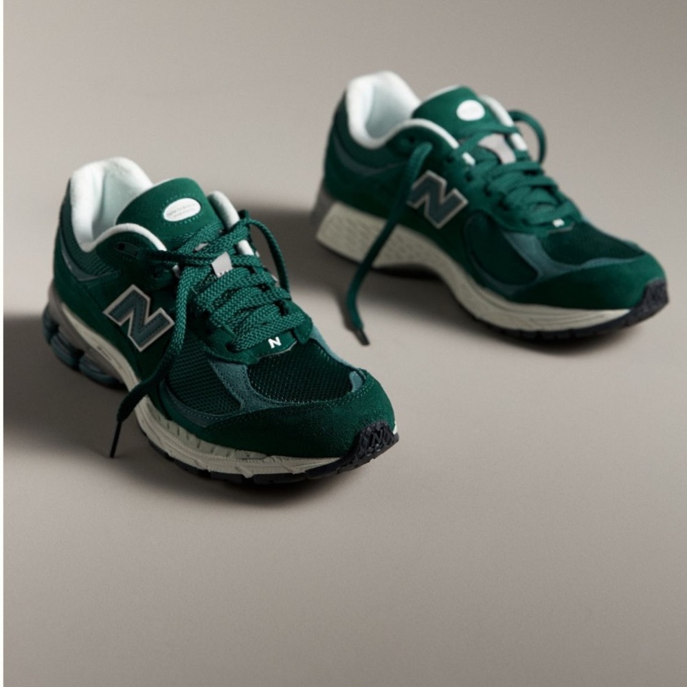 NWT! NEW IN BOX New Balance 2002 Premium Sneakers Marsh Green New Spruce Size 7